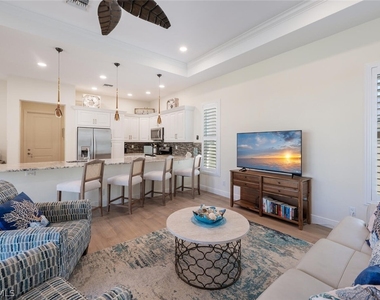 730 95th Avenue N - Photo Thumbnail 15