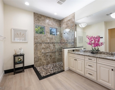 730 95th Avenue N - Photo Thumbnail 20