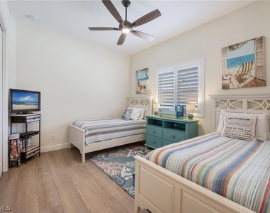 730 95th Avenue N - Photo Thumbnail 22