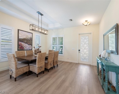 730 95th Avenue N - Photo Thumbnail 5