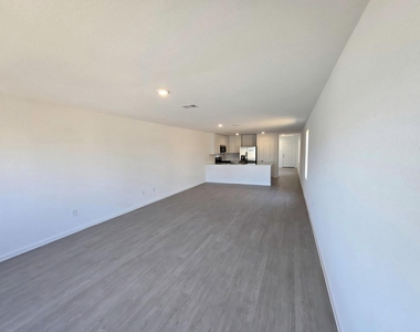 3156 Sunset Glory Drive - Photo Thumbnail 6