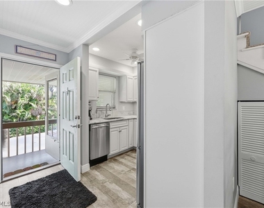 87 N Collier Boulevard - Photo Thumbnail 7