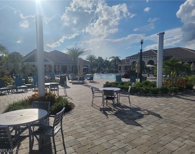 10321 Heritage Bay Boulevard - Photo Thumbnail 6