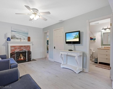 856 98th Avenue N - Photo Thumbnail 18