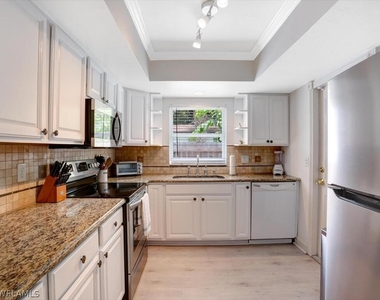856 98th Avenue N - Photo Thumbnail 10