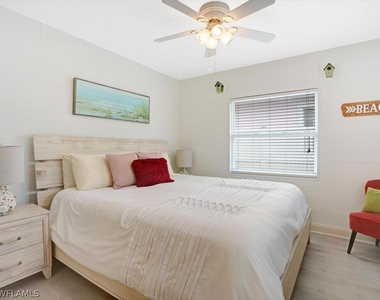 856 98th Avenue N - Photo Thumbnail 23