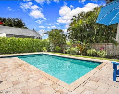 856 98th Avenue N - Photo Thumbnail 26