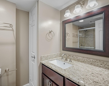3525 Sage Road - Photo Thumbnail 16