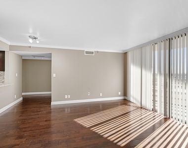 3525 Sage Road - Photo Thumbnail 2