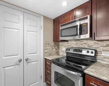 3525 Sage Road - Photo Thumbnail 8