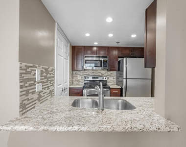 3525 Sage Road - Photo Thumbnail 5