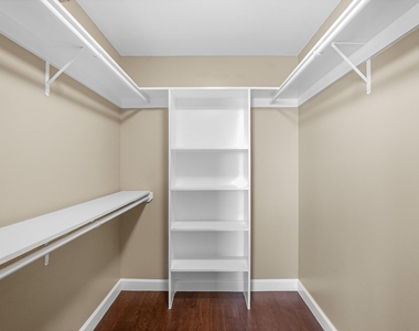3525 Sage Road - Photo Thumbnail 15