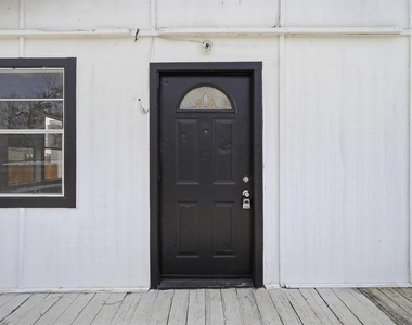 3531 Cedar Hill Lane - Photo Thumbnail 3