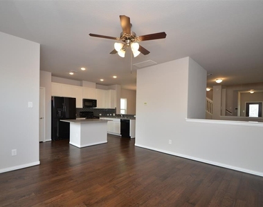 3210 Harmony Creek Lane - Photo Thumbnail 10