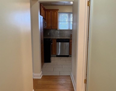 225 Westwood - Photo Thumbnail 8