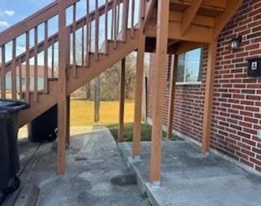 3020 Jewel Street - Photo Thumbnail 1