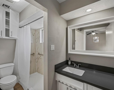 22114 Merrymount Drive - Photo Thumbnail 8