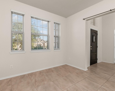 3715 White Gardenia Lane - Photo Thumbnail 5