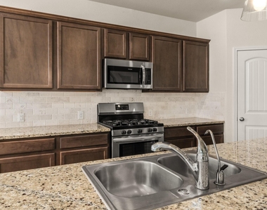 3715 White Gardenia Lane - Photo Thumbnail 9