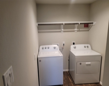 846 Autumn Flats Way - Photo Thumbnail 21
