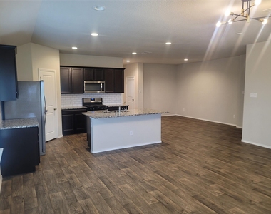 846 Autumn Flats Way - Photo Thumbnail 24