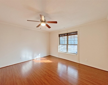 2700 Revere Street - Photo Thumbnail 11