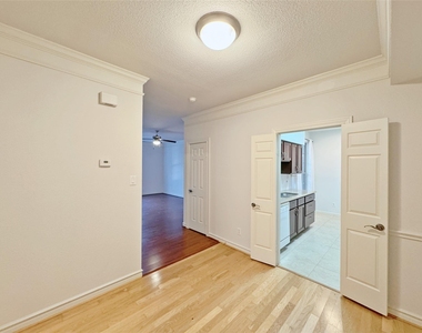 2700 Revere Street - Photo Thumbnail 5