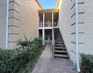 2700 Revere Street - Photo Thumbnail 3