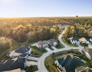 141 Bronze Bow Drive - Photo Thumbnail 41