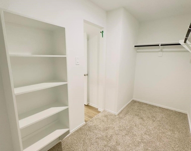 12366 Morning Vista Drive - Photo Thumbnail 23