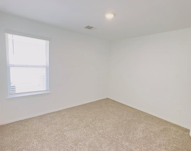 12366 Morning Vista Drive - Photo Thumbnail 11