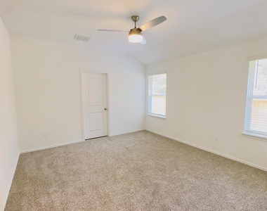 12366 Morning Vista Drive - Photo Thumbnail 15