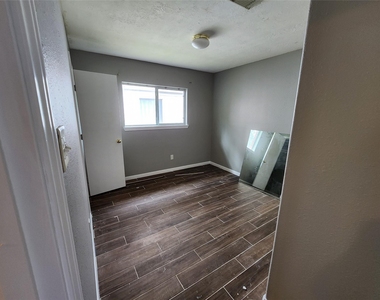 23107 Kimberly Glen Lane - Photo Thumbnail 6