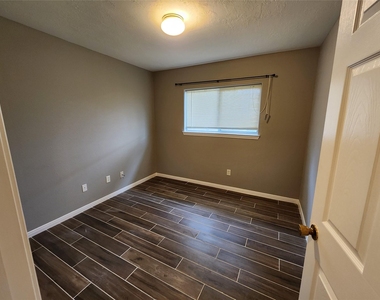 23107 Kimberly Glen Lane - Photo Thumbnail 5