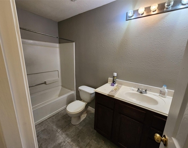 23107 Kimberly Glen Lane - Photo Thumbnail 7