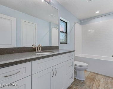 1677 Lizette Street Se - Photo Thumbnail 4