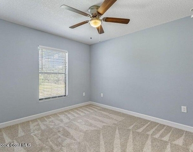 1677 Lizette Street Se - Photo Thumbnail 5