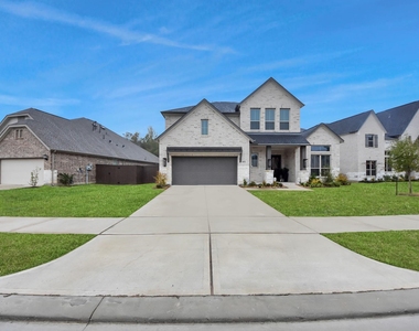 29021 Red Loop Drive - Photo Thumbnail 1