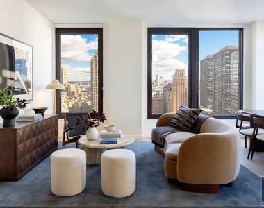 East 50 Street - Photo Thumbnail 1