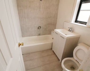 8320 Bay Parkway - Photo Thumbnail 3
