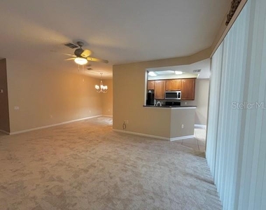 520 Hockendale Cove - Photo Thumbnail 6