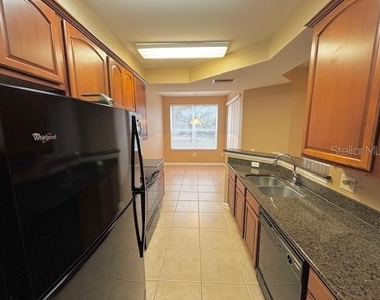 520 Hockendale Cove - Photo Thumbnail 5