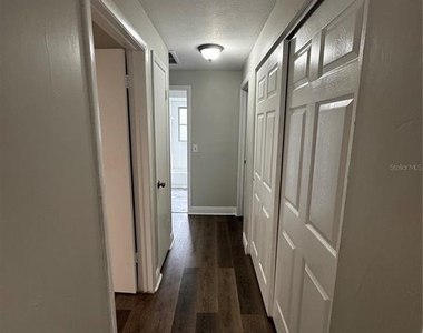6346 Saint Andrews Circle S - Photo Thumbnail 7