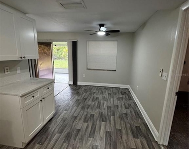 6346 Saint Andrews Circle S - Photo Thumbnail 3