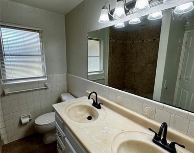 6346 Saint Andrews Circle S - Photo Thumbnail 13