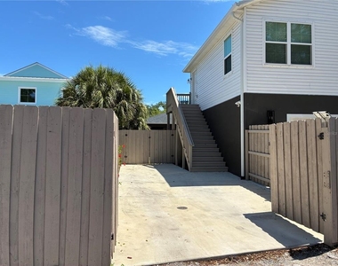 2651 1/2 Bayside Drive S - Photo Thumbnail 17