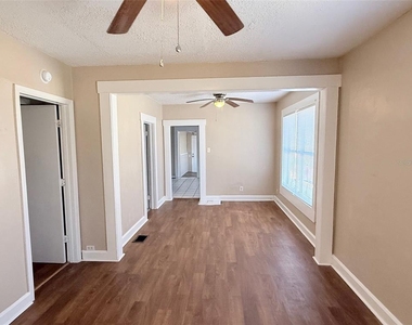 2609 4th Street S - Photo Thumbnail 1