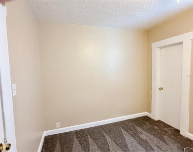2609 4th Street S - Photo Thumbnail 25