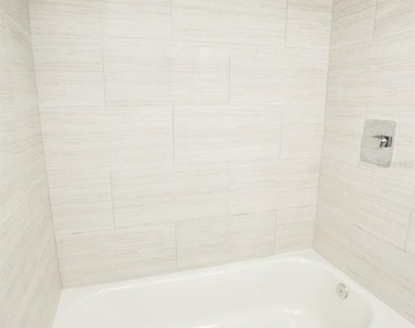 11314 N 52nd Street - Photo Thumbnail 25