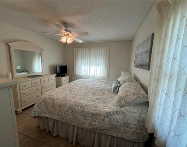 1907 Canterbury Lane - Photo Thumbnail 20